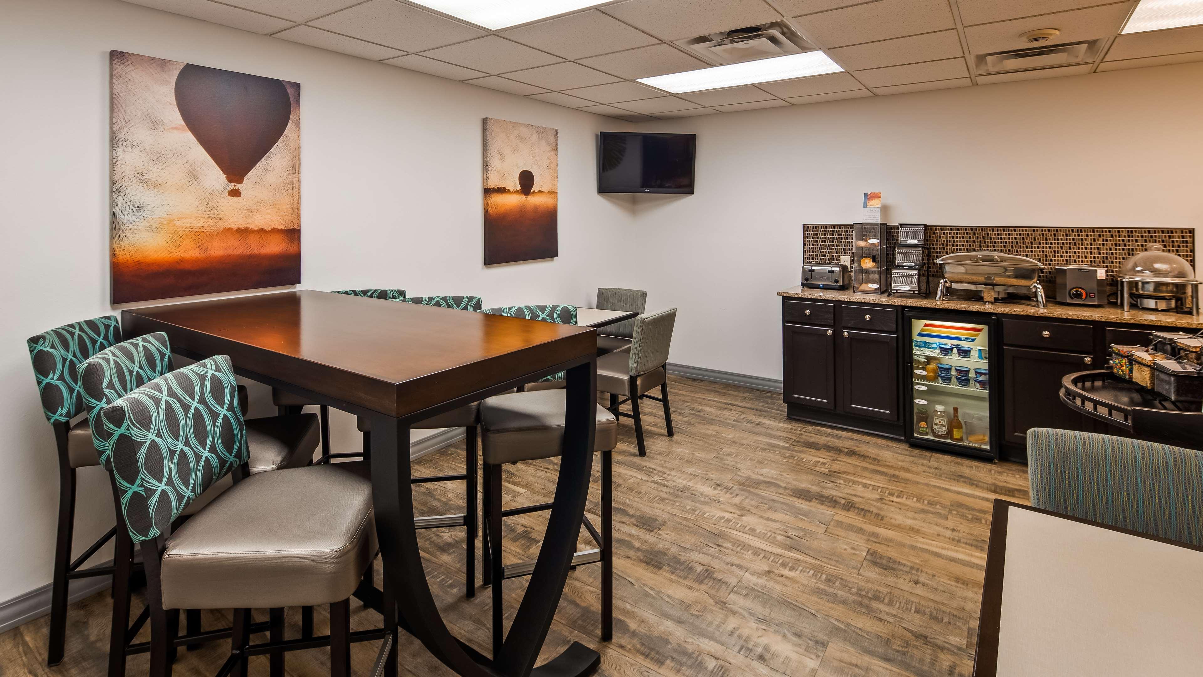 Best Western Brookfield Bagian luar foto